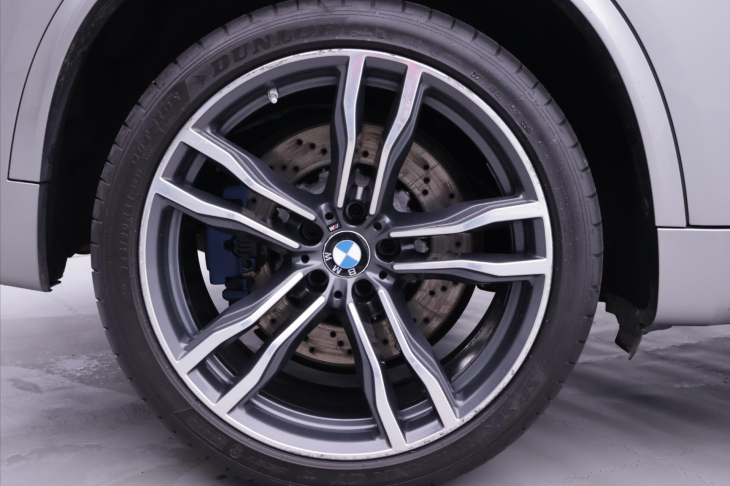 BMW X5 4,4 M 423kW xDrive Pano CZ DPH