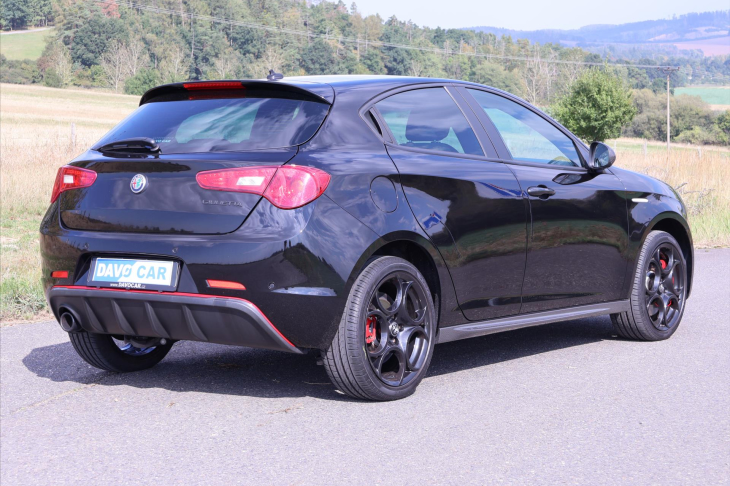 Alfa Romeo Giulietta 1,4 TB Sport Navi Alcantara