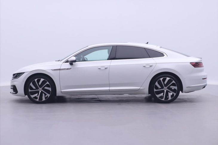 Volkswagen Arteon 2,0 TSI BMT 4MOTION DSG R-line