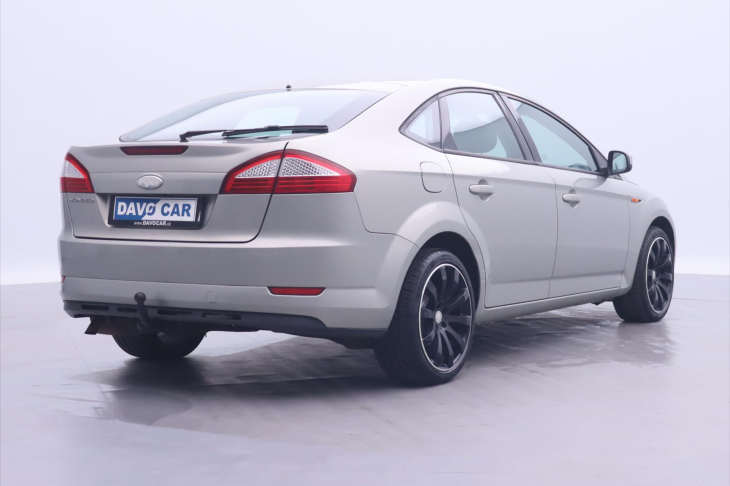 Ford Mondeo 2,0 i 107kW Kůže Tažné