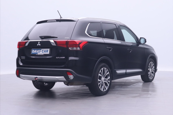 Mitsubishi Outlander 2,0 INTENSE+  MIVEC 4WD CVT