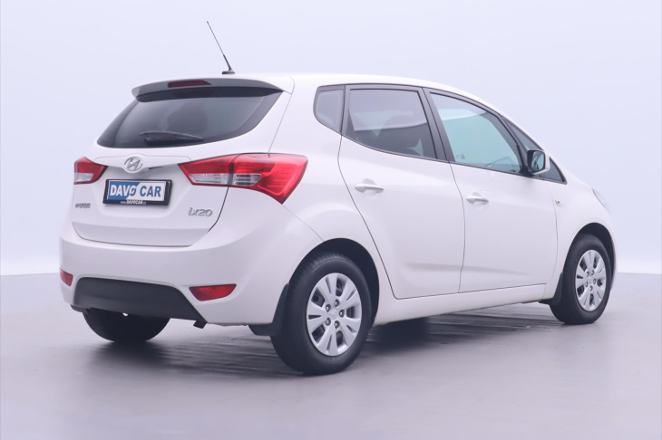 Hyundai ix20 1,4 i CVVT Trikolor CZ Serv.kniha